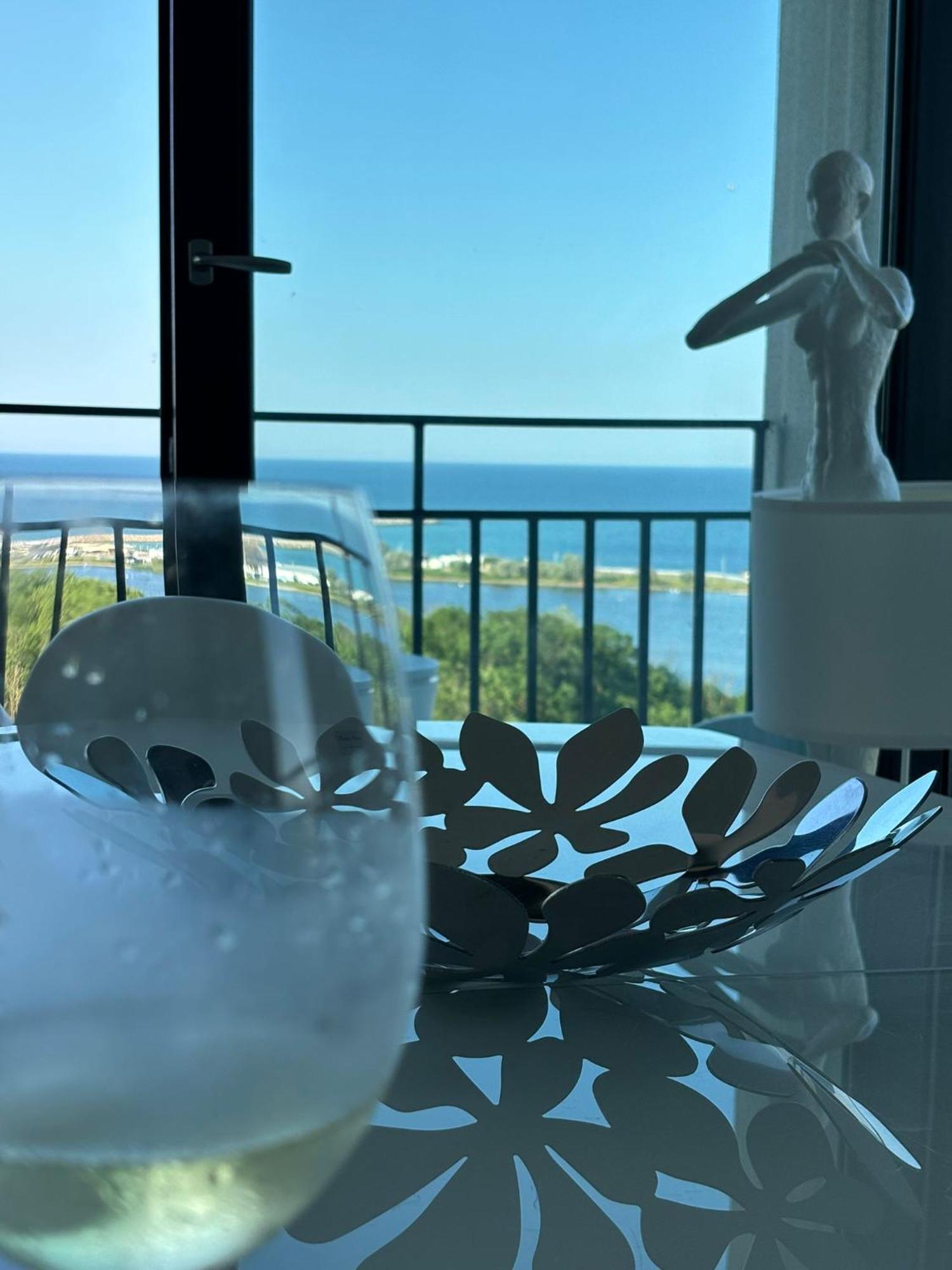 Donna Alba Seaview Penthouse, Casa Ta De Pe Plaja Διαμέρισμα Neptun Εξωτερικό φωτογραφία