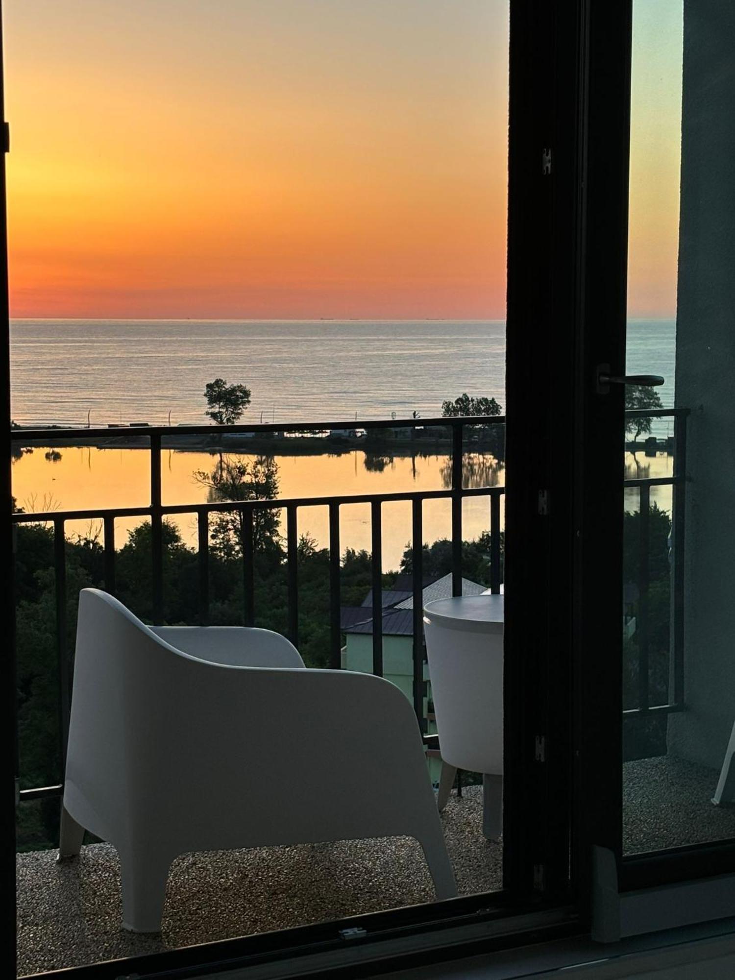 Donna Alba Seaview Penthouse, Casa Ta De Pe Plaja Διαμέρισμα Neptun Εξωτερικό φωτογραφία