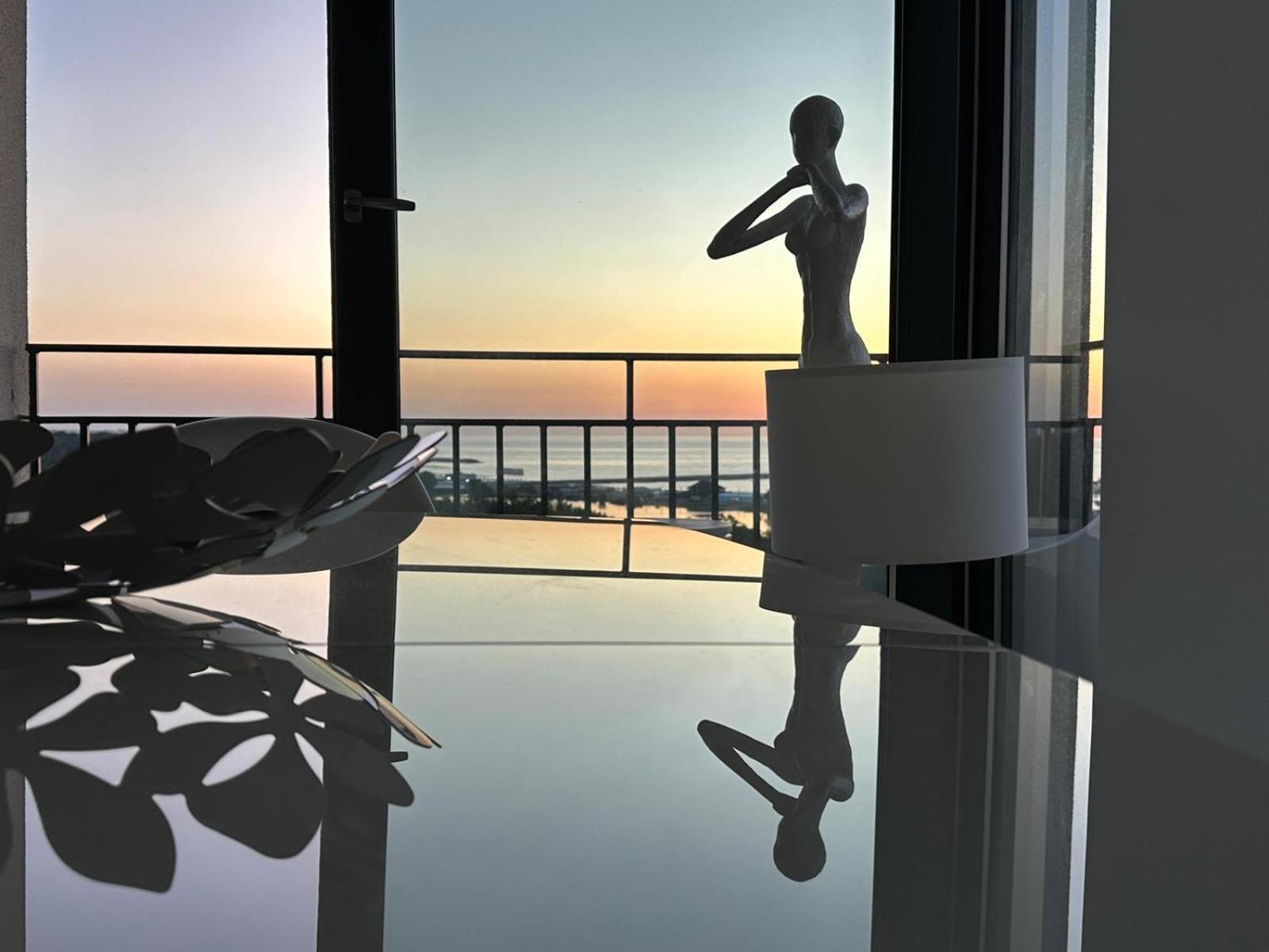Donna Alba Seaview Penthouse, Casa Ta De Pe Plaja Διαμέρισμα Neptun Εξωτερικό φωτογραφία